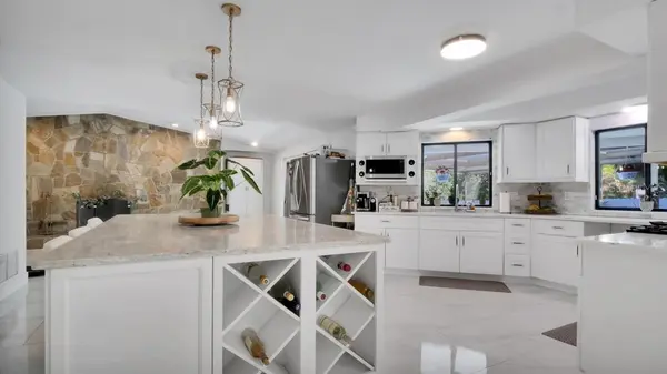 1307 NORMANDY CIR, Palm Harbor, FL 34683