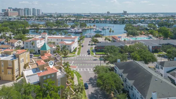 114 E DAVIS BLVD #13, Tampa, FL 33606