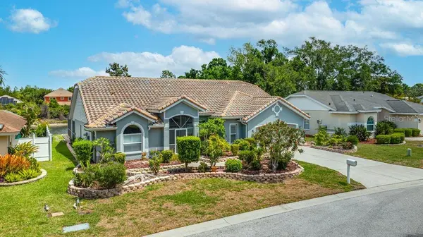5321 GARDENS DR, Sarasota, FL 34243