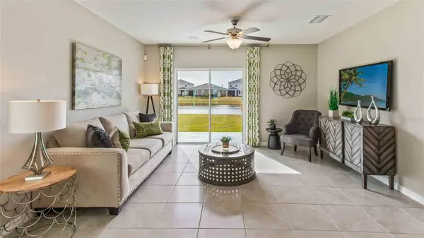 5291 BERRY BAY AVE, Wimauma, FL 33598
