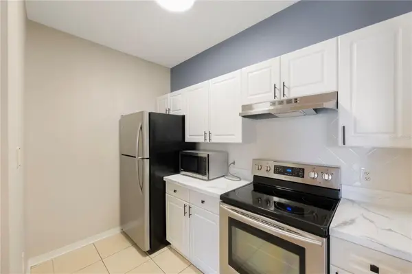 18001 RICHMOND PLACE DR #1010, Tampa, FL 33647