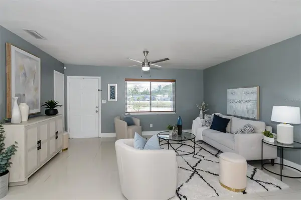 1435 77TH AVE N, St Petersburg, FL 33702