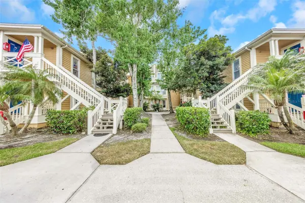 115 112TH AVE NE #703, St Petersburg, FL 33716