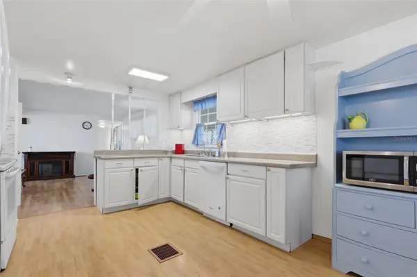 5246 AMANDA ST, Zephyrhills, FL 33542