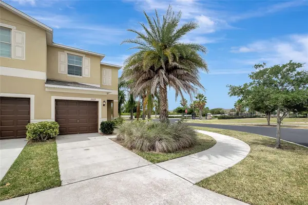 2227 GOLDEN FALCON DR, Ruskin, FL 33570