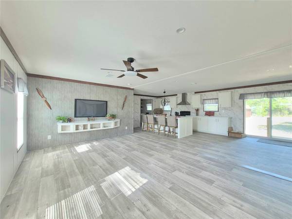 8128 WEEPING WILLOW ST, Brooksville, FL 34613
