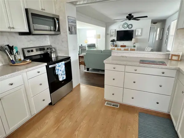 614 MOUNT KEY AVE NE #631, St Petersburg, FL 33702