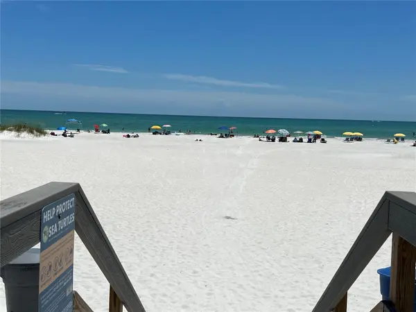 11650 CAPRI CIR S #204, Treasure Island, FL 33706