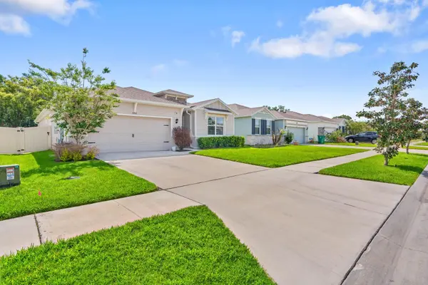 8362 WHEAT STONE DR, Zephyrhills, FL 33540