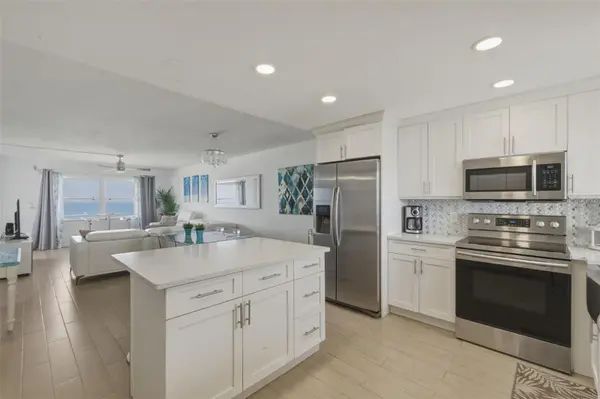 1270 GULF BLVD #1202, Clearwater Beach, FL 33767