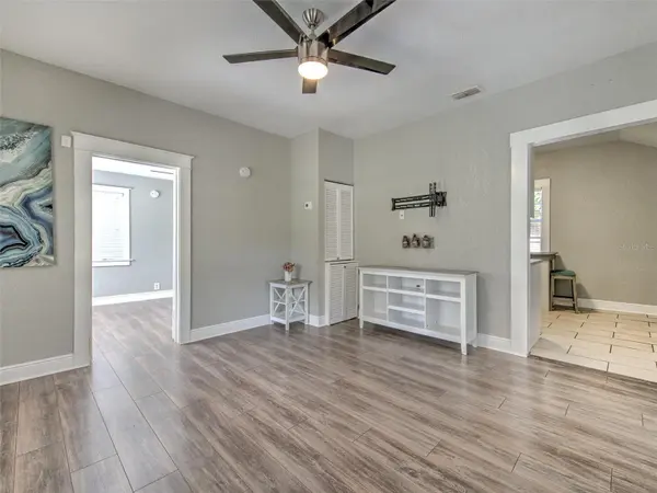 728 E HANLON ST, Tampa, FL 33604