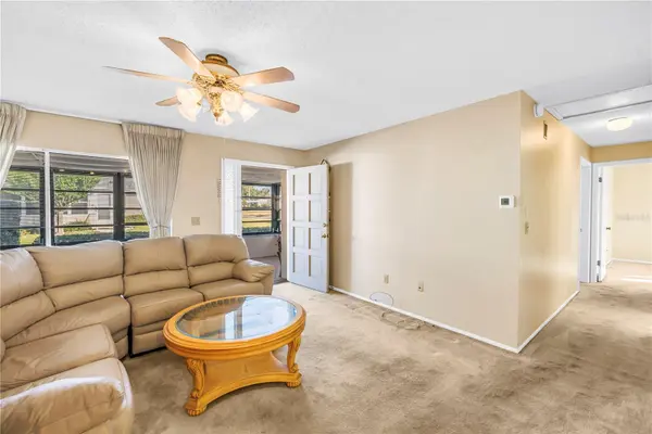 2740 HIGHLANDS BLVD #B, Palm Harbor, FL 34684