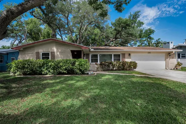 1368 WILLIAMS DR, Clearwater, FL 33764