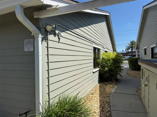 10225 ULMERTON RD #7C, Largo, FL 33771