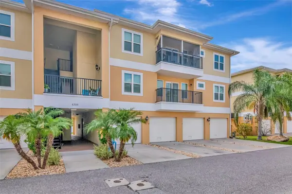 6395 BANYAN BLVD #303, New Port Richey, FL 34652