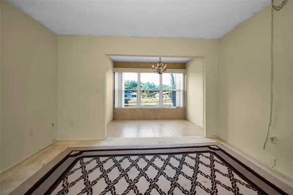 936 VIRGINIA ST #201, Dunedin, FL 34698
