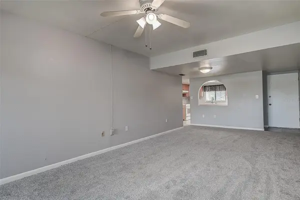 860 S VILLAGE DR N #106, St Petersburg, FL 33716