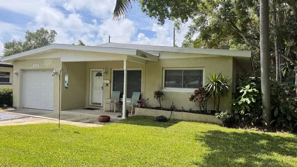 559 VILLAGRANDE AVE S, St Petersburg, FL 33707