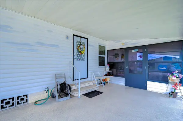 3843 DAMIAN DR, Zephyrhills, FL 33541