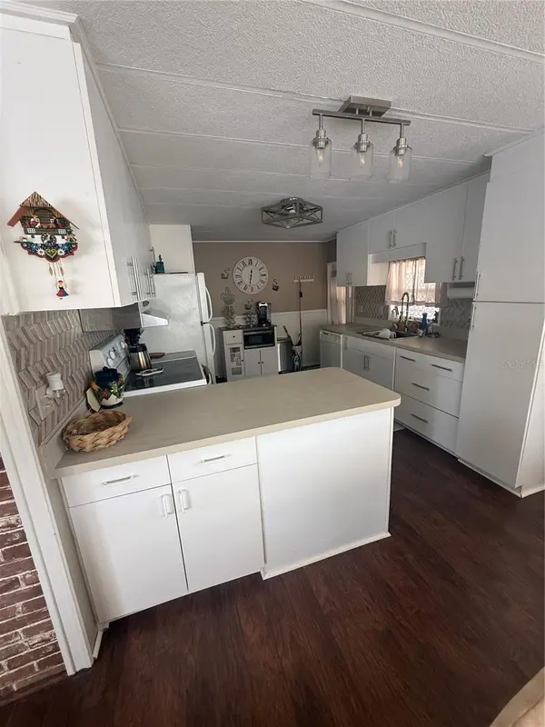 7880 54TH AVE N #125, St Petersburg, FL 33709