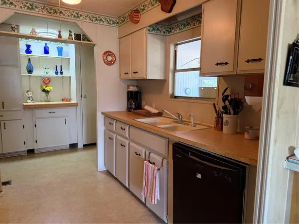 8109 LITTLE TEE LN, Brooksville, FL 34613