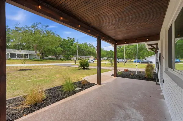 39825 SUNBURST DR, Dade City, FL 33525
