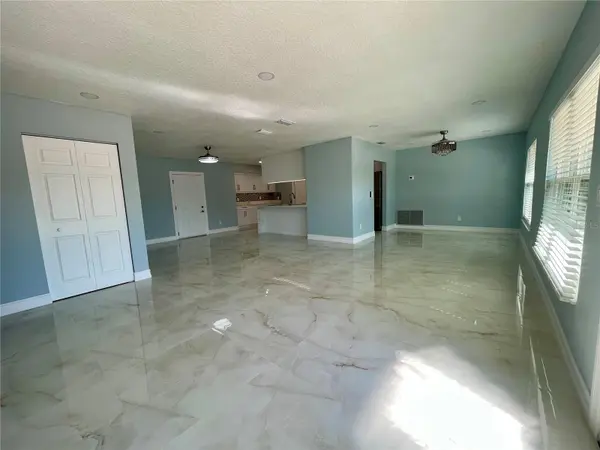 8503 WOODWICK CT, Tampa, FL 33615