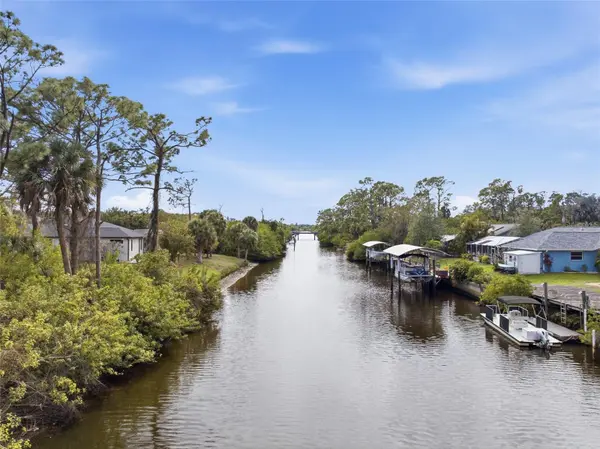 425 CHESHIRE ST, Port Charlotte, FL 33953