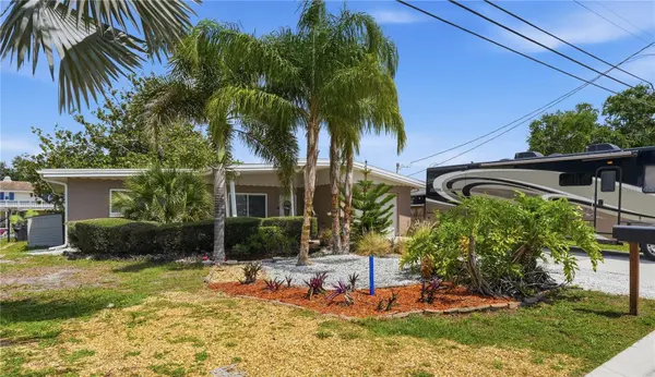 179 E CANAL DR, Palm Harbor, FL 34684