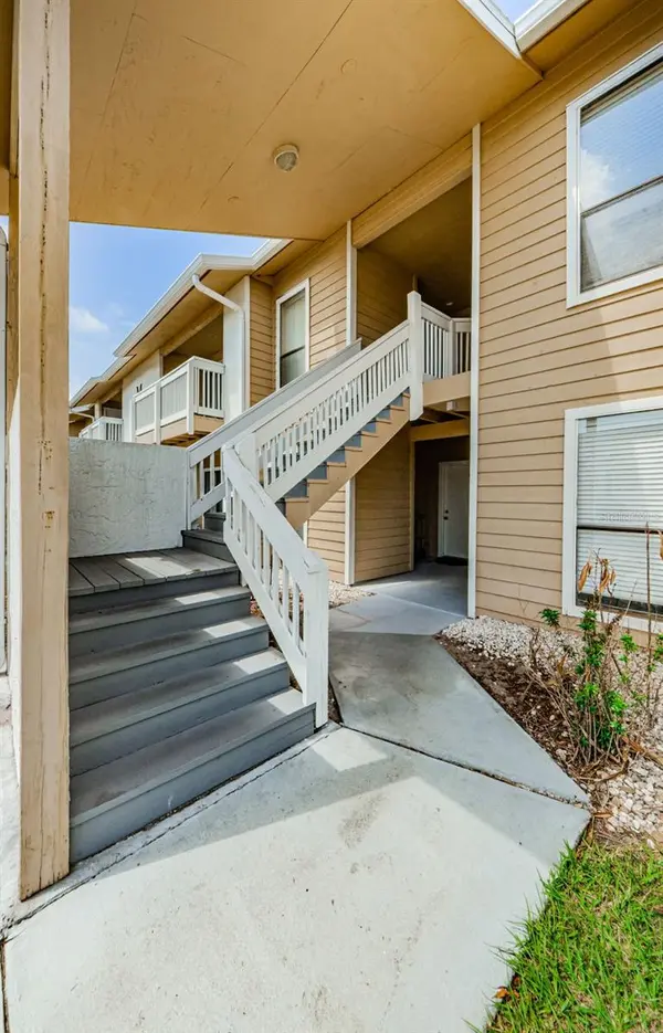 455 ALT 19 S #214, Palm Harbor, FL 34683