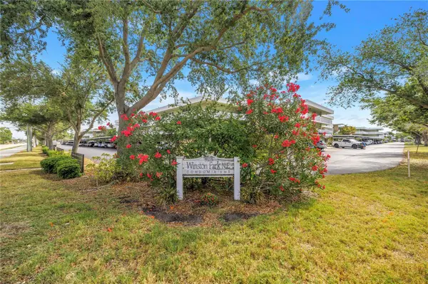 4720 LOCUST ST NE #318, St Petersburg, FL 33703