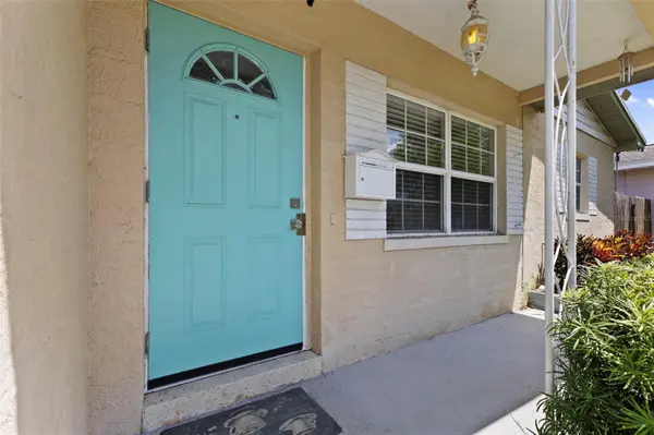 5545 3RD AVE N, St Petersburg, FL 33710