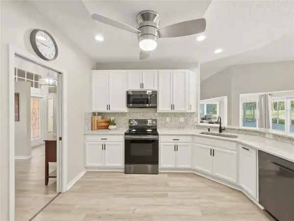 2309 E DEL WEBB BLVD, Sun City Center, FL 33573