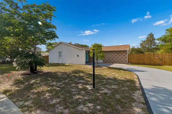 9015 FOREST OAKS BLVD, Spring Hill, FL 34606