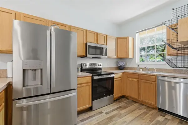2049 FIESTA RIDGE CT, Tampa, FL 33604