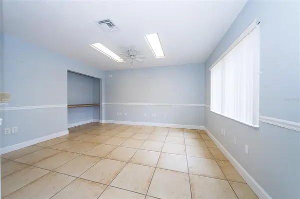2001 MANATEE AVE E #104, Bradenton, FL 34208