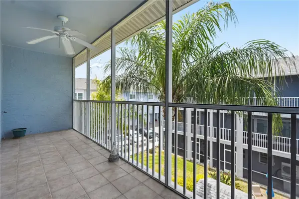 545 PINELLAS BAYWAY S #302, St Petersburg, FL 33715