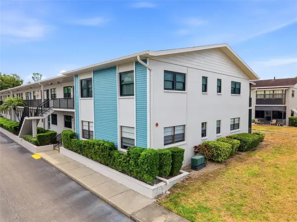 5967 TERRACE PARK DR N #201, St Petersburg, FL 33709