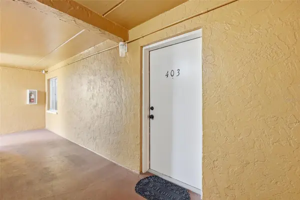 2366 E MALL DR #403, Fort Myers, FL 33901