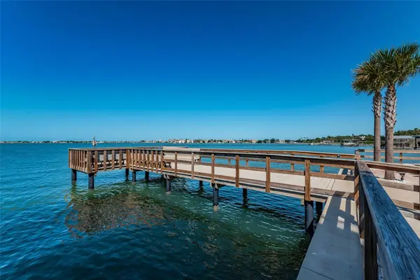 100 BLUFF VIEW DR #608C, Belleair Bluffs, FL 33770