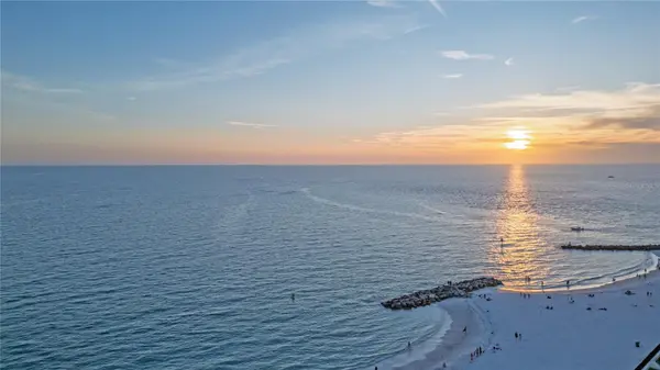 7000 BEACH PLZ #202, St Pete Beach, FL 33706