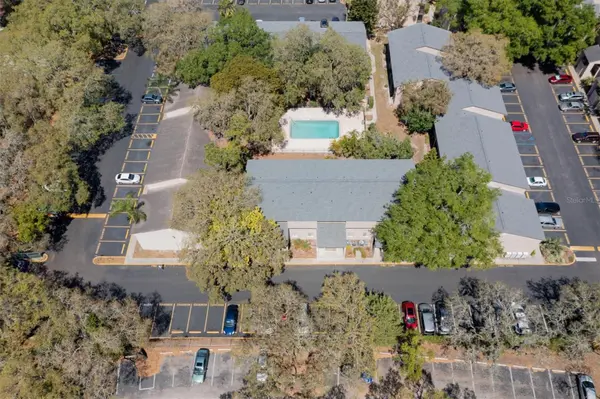 7505 PITCH PINE CIR #122, Tampa, FL 33617