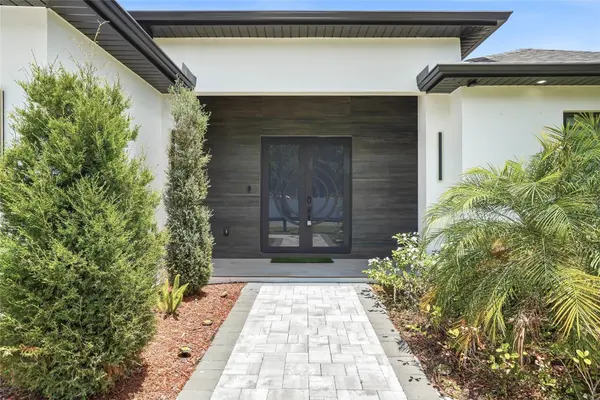 7013 N CLEARVIEW AVE, Tampa, FL 33614