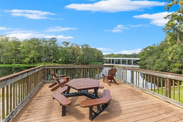 8615 ANDALUCIA FIELD DR, Tampa, FL 33637