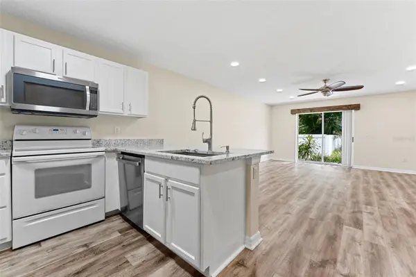 8421 EDGEWATER PLACE BLVD, Tampa, FL 33615