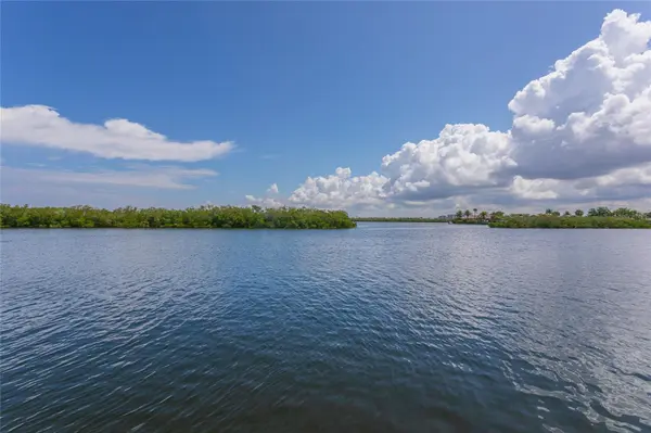 5557 BOWLINE BND, New Port Richey, FL 34652