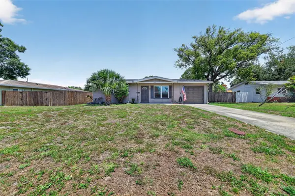 691 72ND AVE N, St Petersburg, FL 33702