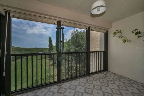 5400 PARK ST N #303, St Petersburg, FL 33709