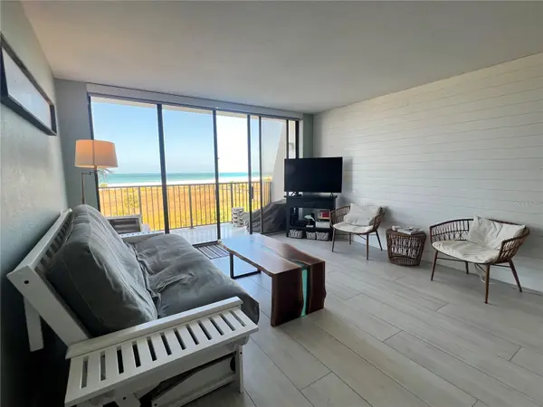 1250 GULF BLVD #405, Clearwater, FL 33767