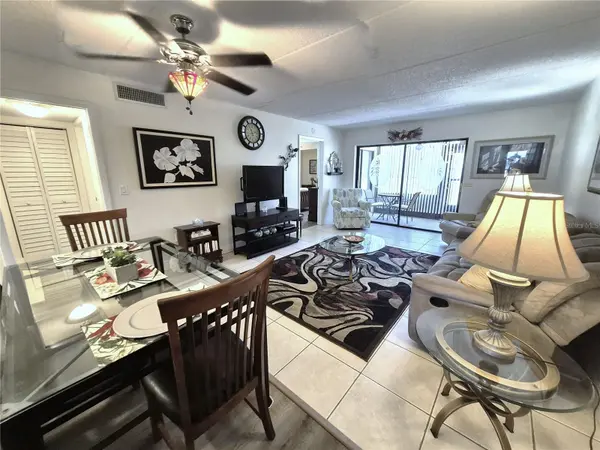 107 WINDWARD PL #107, Oldsmar, FL 34677